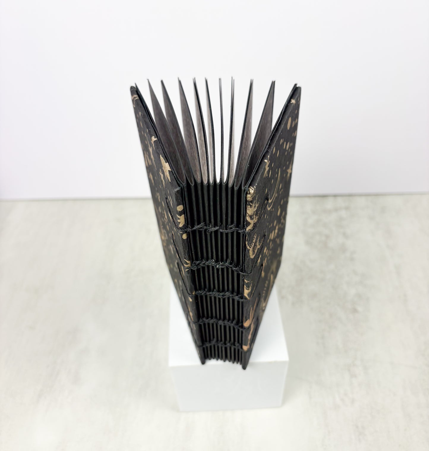 Small Copitc Stitch Journal with Lokti Paper